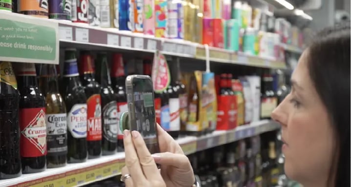 Woman using *shopt